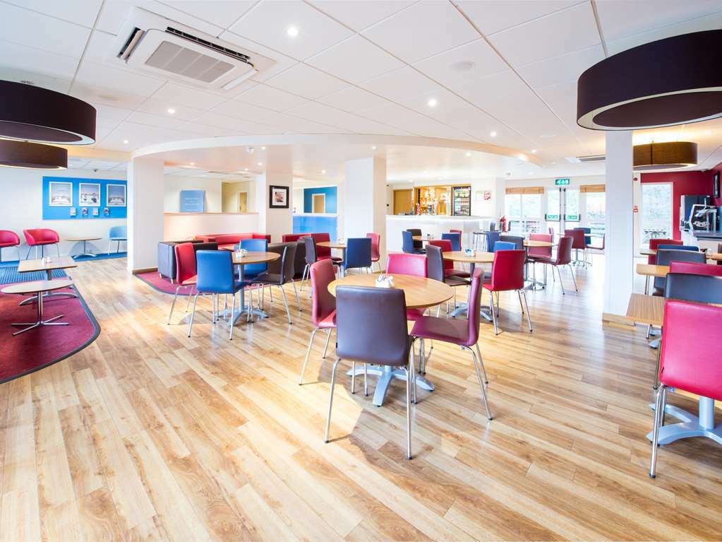 Travelodge Ashford מסעדה תמונה