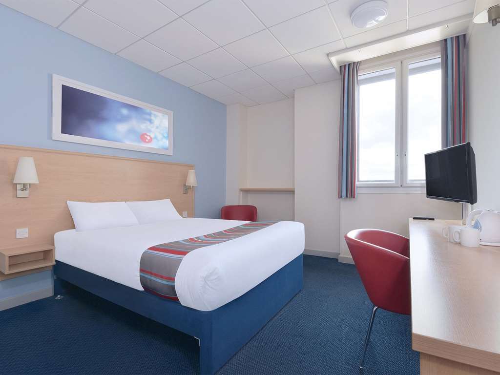 אשפורד Travelodge Ashford חדר תמונה