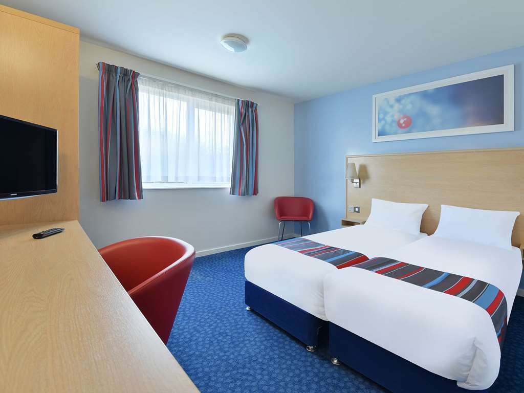 אשפורד Travelodge Ashford חדר תמונה